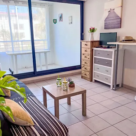 Le Sunset-cap Sud-16 By Interhome شقة