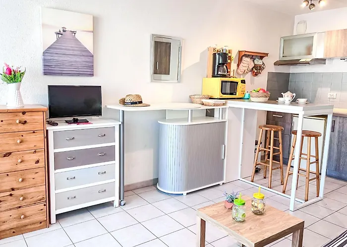 Daire Le Sunset-cap Sud-16 By Interhome *