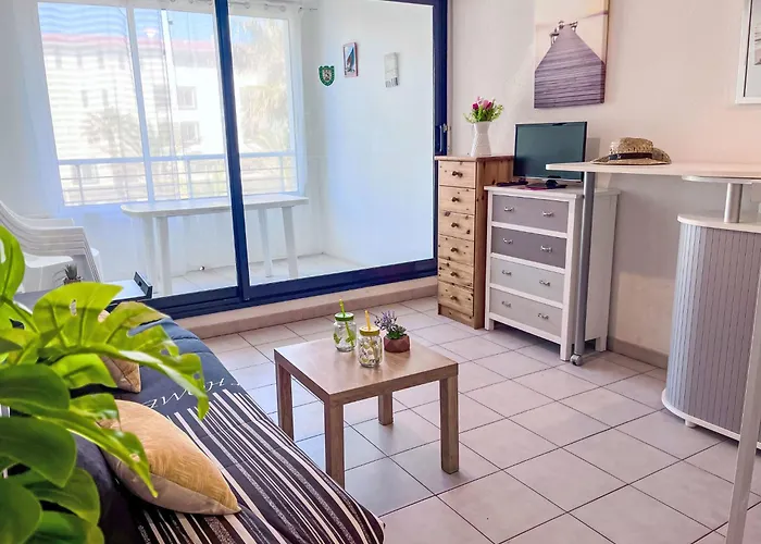 Le Sunset-cap Sud-16 By Interhome Daire